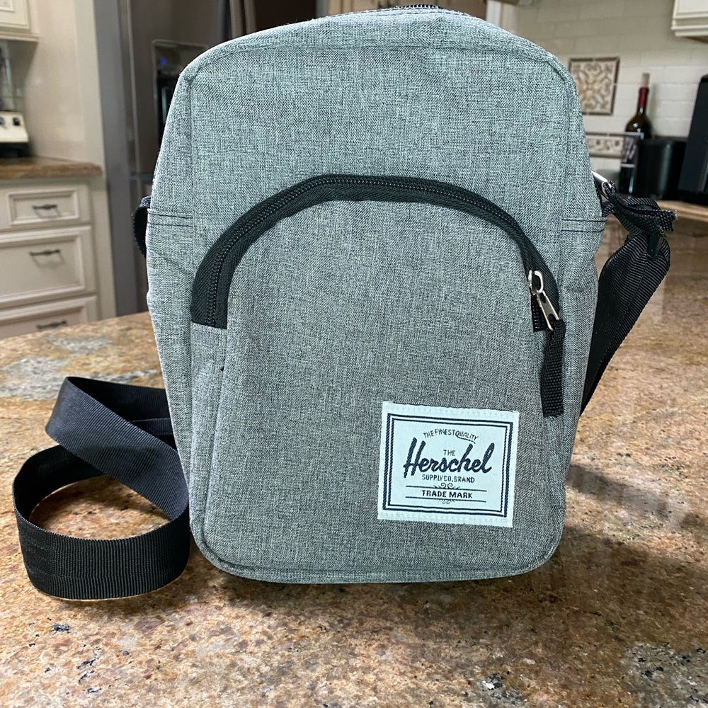 HERSCHEL CROSSBODY TOTE